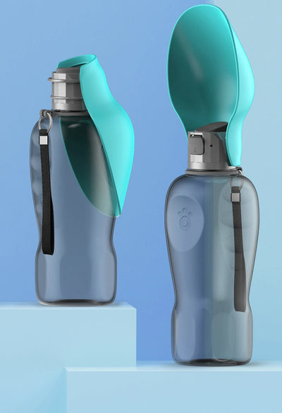 800ml portable dog water bottle for large dogs in green, blue, and pink, with a dog drinking water from it.